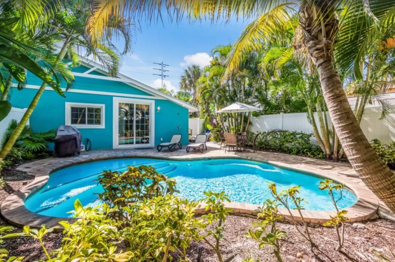 Mermaid's Hideaway Villa - Holmes Beach, Florida