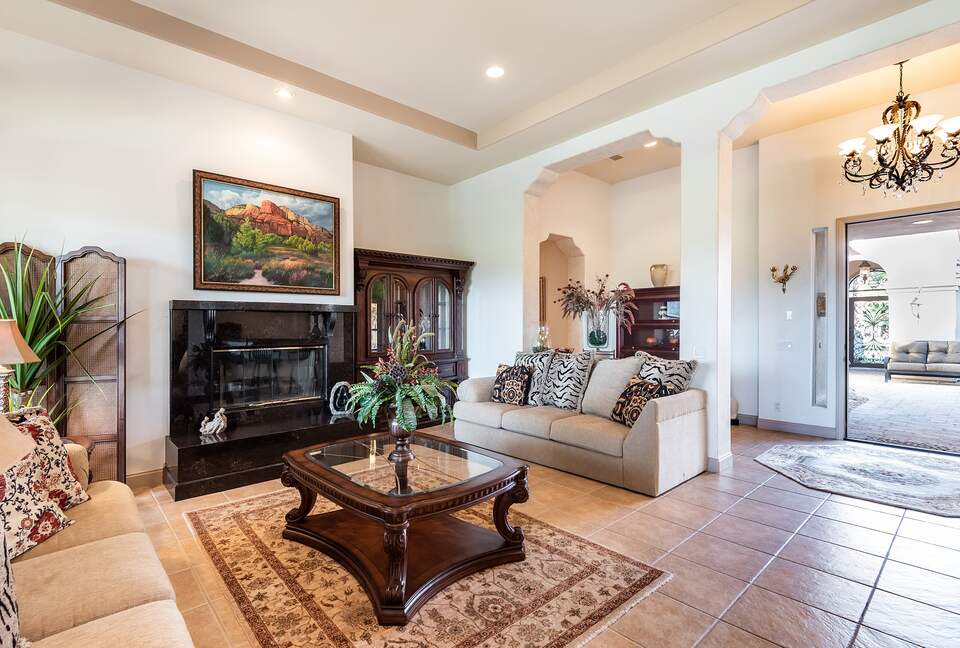 Stunning Gated Home on Gary Player Course in Rancho Mirage - Rancho Mirage, California