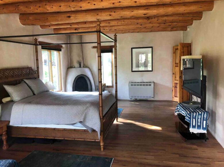 Taos Adobe Hideaway - LLano que Mado, New Mexico