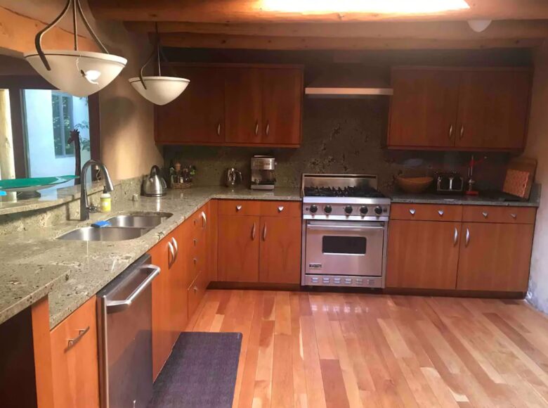 Taos Adobe Hideaway - LLano que Mado, New Mexico