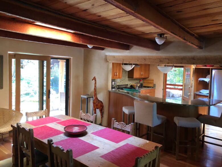 Taos Adobe Hideaway - LLano que Mado, New Mexico