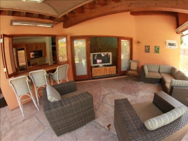 Tropical Estate with WaterFall Pool on The World's rated #1 Beach - Coronado, California