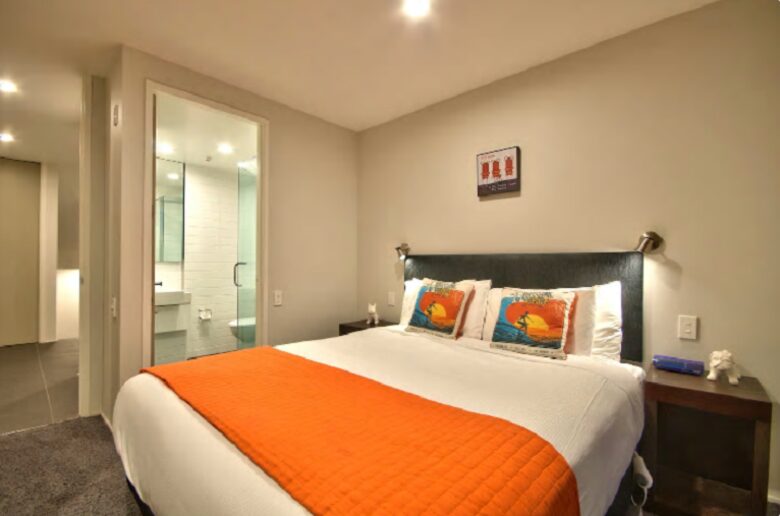 Luxury on the Lake - Queenstown, New Zealand