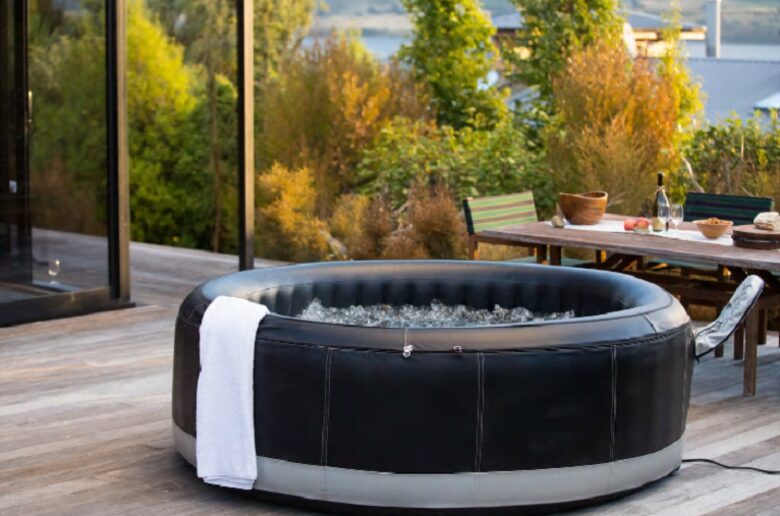 Luxury on the Lake - Queenstown, New Zealand