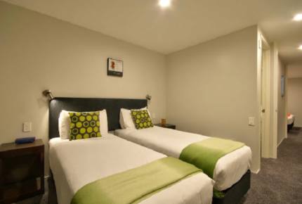 Luxury on the Lake - Queenstown, New Zealand