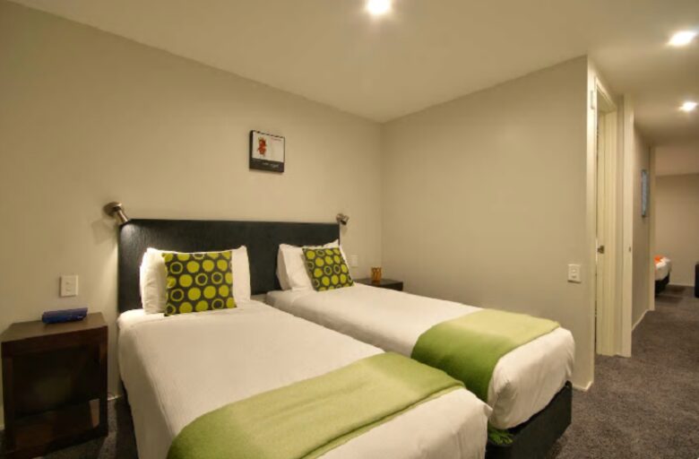 Luxury on the Lake - Queenstown, New Zealand