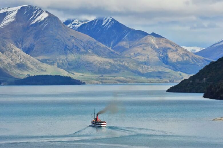 Luxury on the Lake - Queenstown, New Zealand