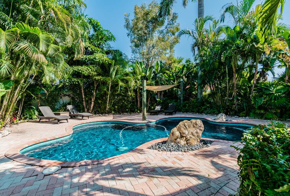 Silver Palm Beach House - Anna Maria Island, Florida