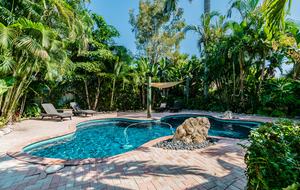 Silver Palm Beach House - Anna Maria Island, Florida