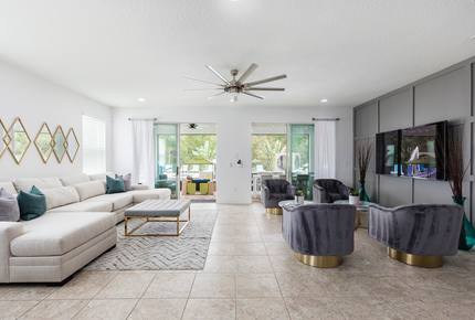 Reunion Luxury Fun House - Reunion, Florida