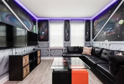 Reunion Luxury Fun House - Reunion, Florida