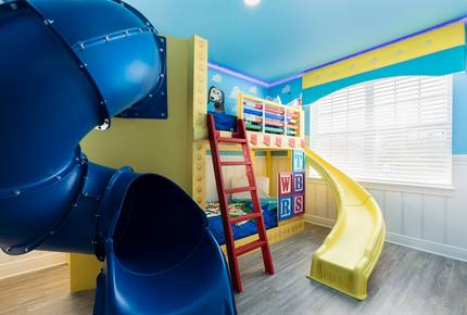 Reunion Luxury Fun House - Reunion, Florida