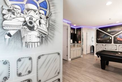 Reunion Luxury Fun House - Reunion, Florida