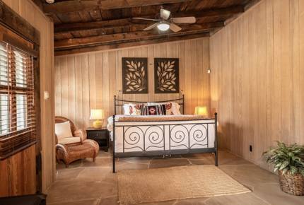 Unwined Napa - Napa, California