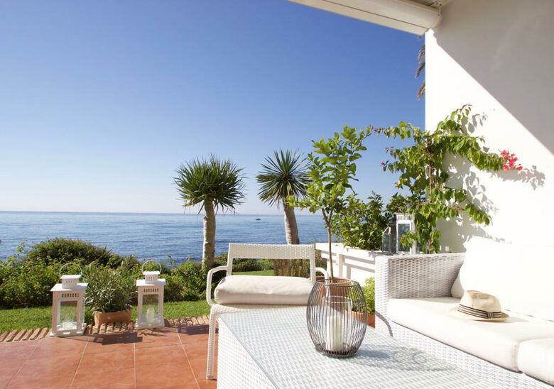 Salt Life Mijas Beach - Mijas, Spain