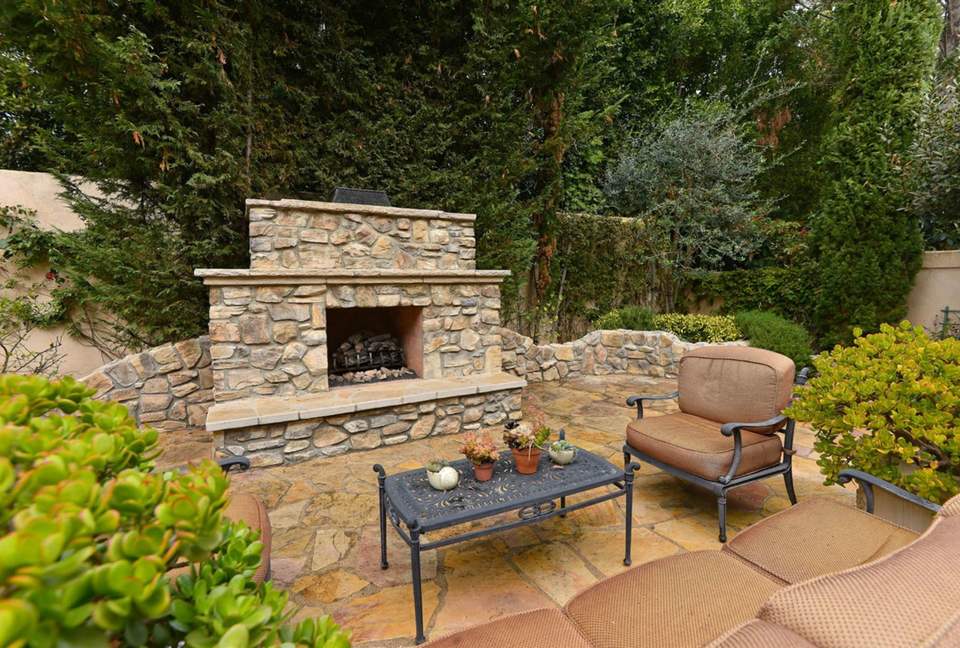 Luxury Tuscan La Jolla Townhouse - La Jolla, California