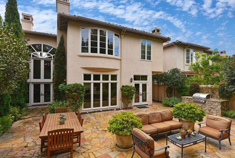 Luxury Tuscan La Jolla Townhouse - La Jolla, California