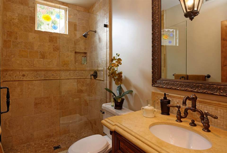 Luxury Tuscan La Jolla Townhouse - La Jolla, California