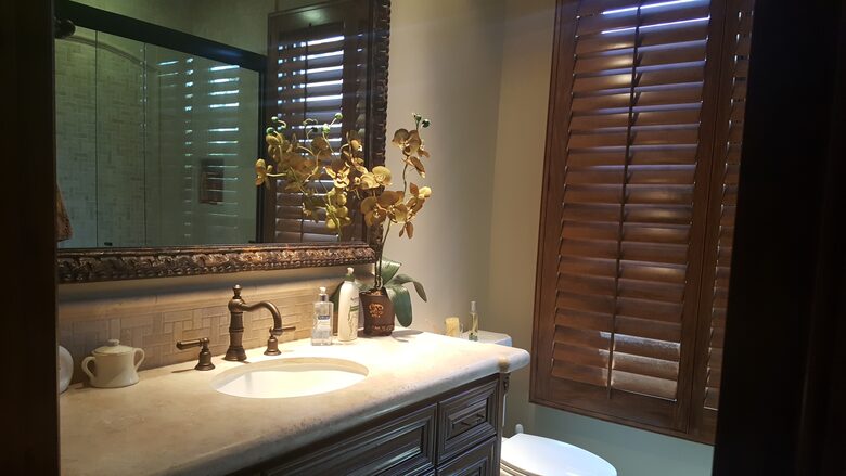 Luxury Tuscan La Jolla Townhouse - La Jolla, California