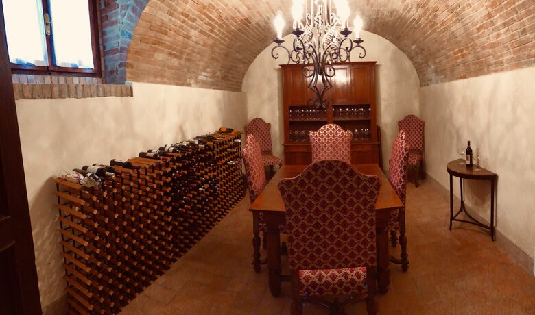 Palazzo Grande (R) - Corciano (Umbria), Italy