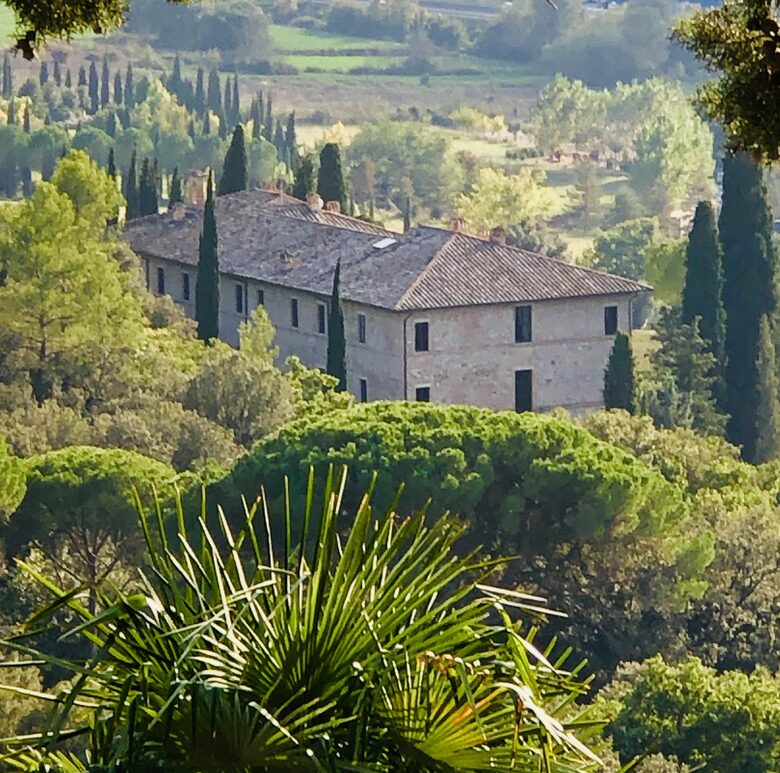 Palazzo Grande (R) - Corciano (Umbria), Italy