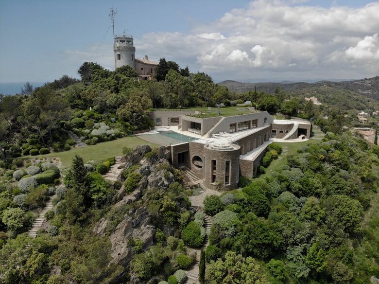 La Radieuse (R) - Cap Benat, France