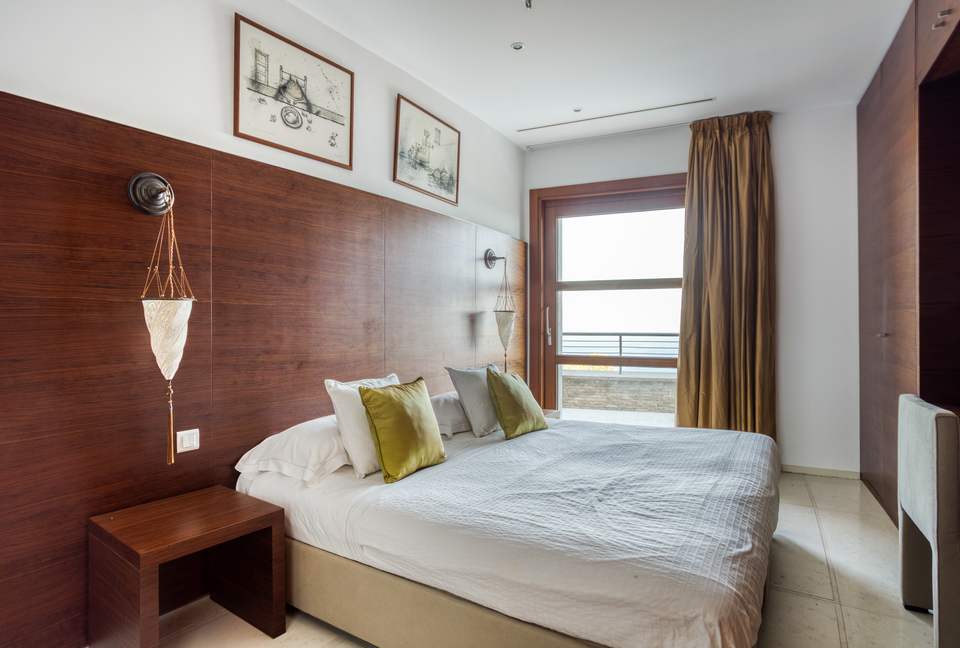 La Radieuse (R) - Cap Benat, France