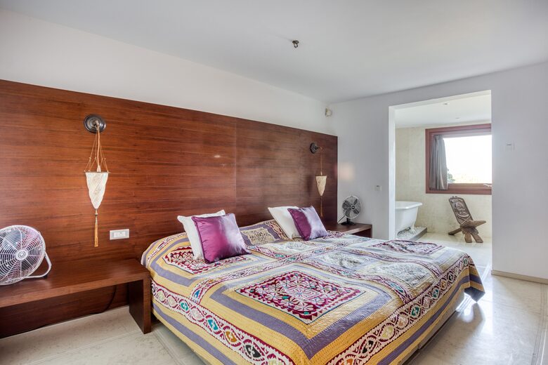 La Radieuse (R) - Cap Benat, France