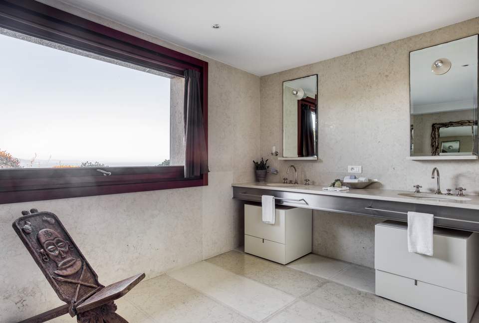 La Radieuse (R) - Cap Benat, France