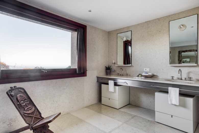 La Radieuse (R) - Cap Benat, France