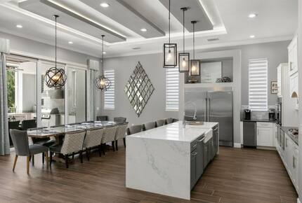 Luxury Terrace Retreat - Reunion, Florida