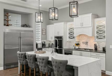 Luxury Terrace Retreat - Reunion, Florida