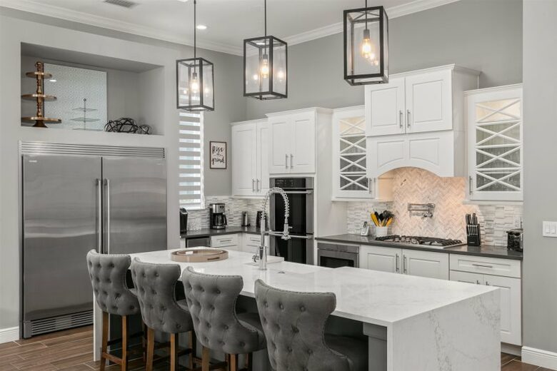 Luxury Terrace Retreat - Reunion, Florida