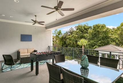 Luxury Terrace Retreat - Reunion, Florida