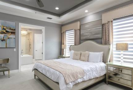 Luxury Terrace Retreat - Reunion, Florida