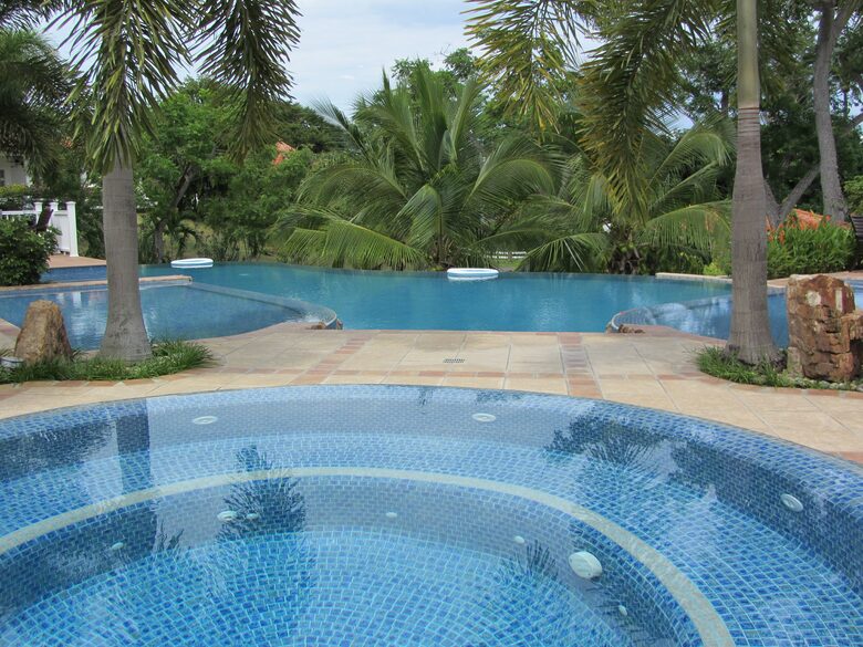 Punta Barco Paradise - San Carlos, Panama