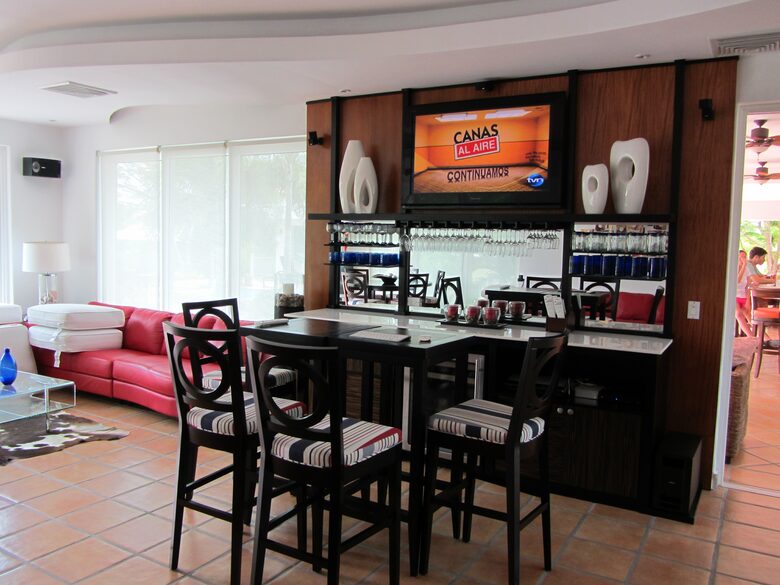 Punta Barco Paradise - San Carlos, Panama