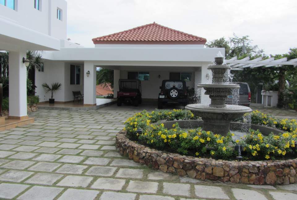 Punta Barco Paradise - San Carlos, Panama