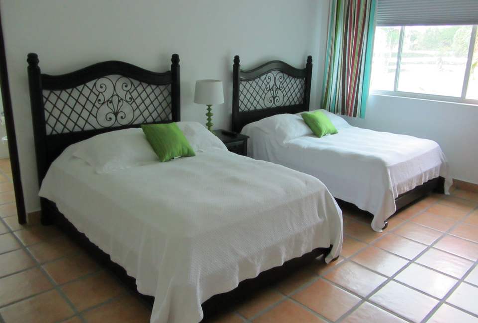 Punta Barco Paradise - San Carlos, Panama