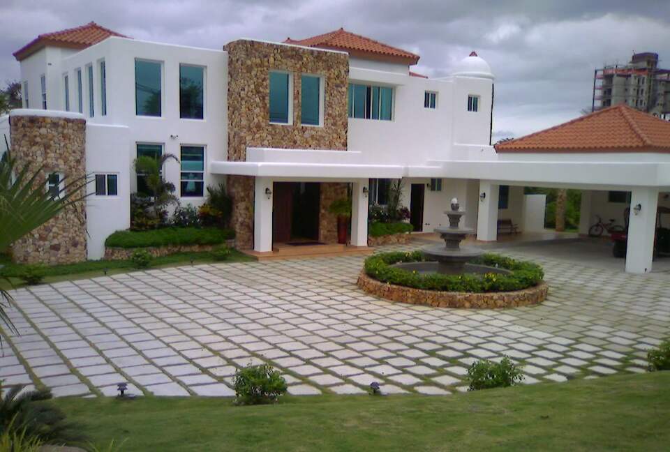 Punta Barco Paradise - San Carlos, Panama