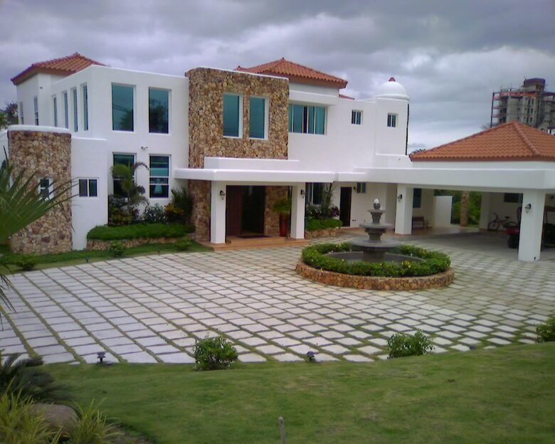 Punta Barco Paradise - San Carlos, Panama