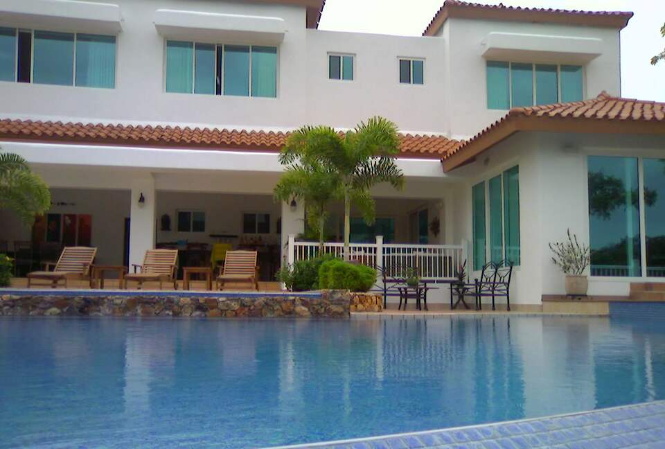 Punta Barco Paradise - San Carlos, Panama