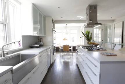 Hudson Valley Views Farmhouse - Cold Spring, New York