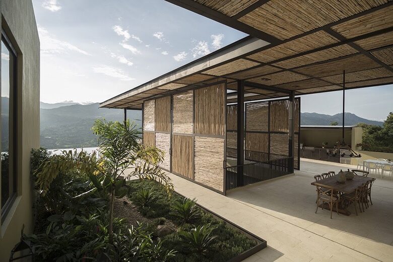 Paradise On Earth - Villeta, Colombia