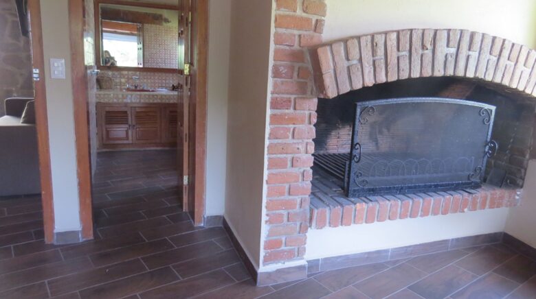 Home in Avandaro Country Club - Valle de Bravo, Mexico