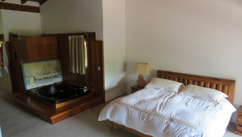 Home in Avandaro Country Club - Valle de Bravo, Mexico