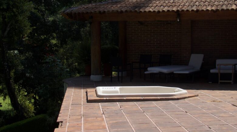 Home in Avandaro Country Club - Valle de Bravo, Mexico