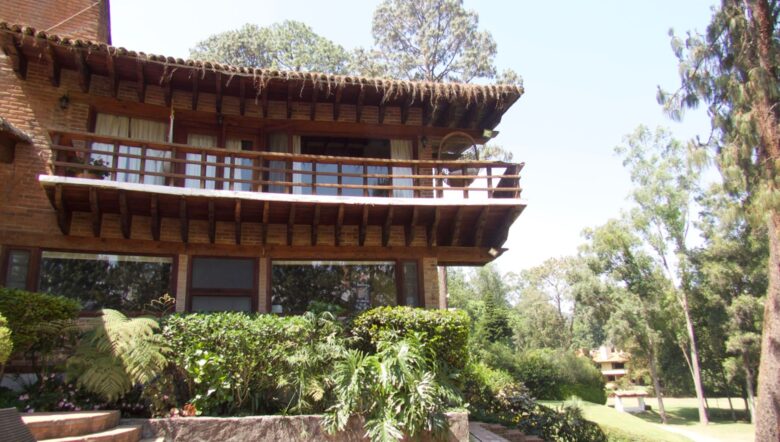 Home in Avandaro Country Club - Valle de Bravo, Mexico