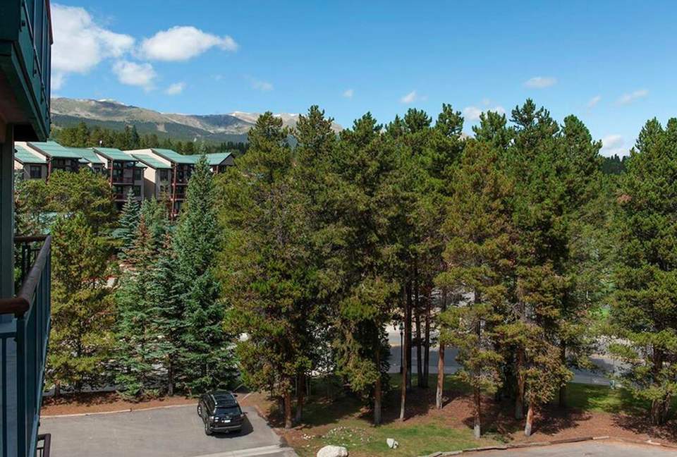 Trails End 406 - Ski-In/Ski-Out - Breckenridge, Colorado