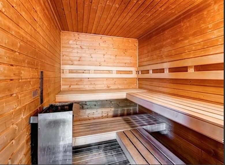 Trails End 408- Ski-In/Ski-Out - Breckenridge, Colorado